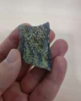 Иолит кусочек природный