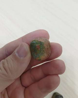 Унакит галтовка