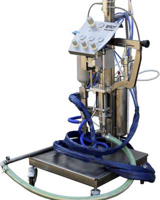 Установка нагнетания жидких полимерных материалов