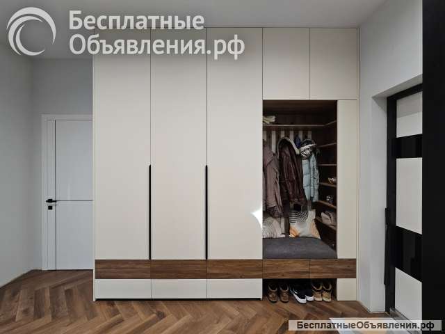 Современная прихожая на заказ в Нижнем