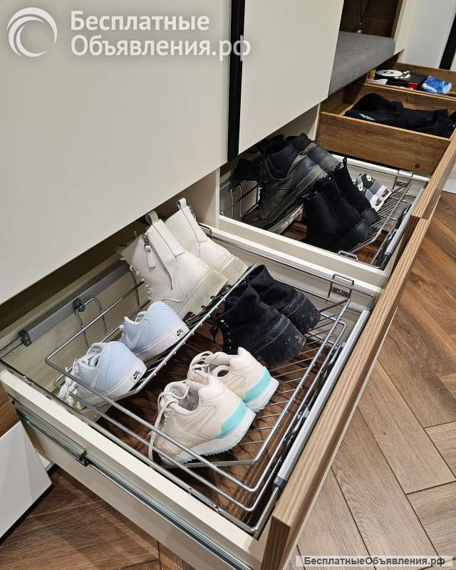 Современная прихожая на заказ в Нижнем