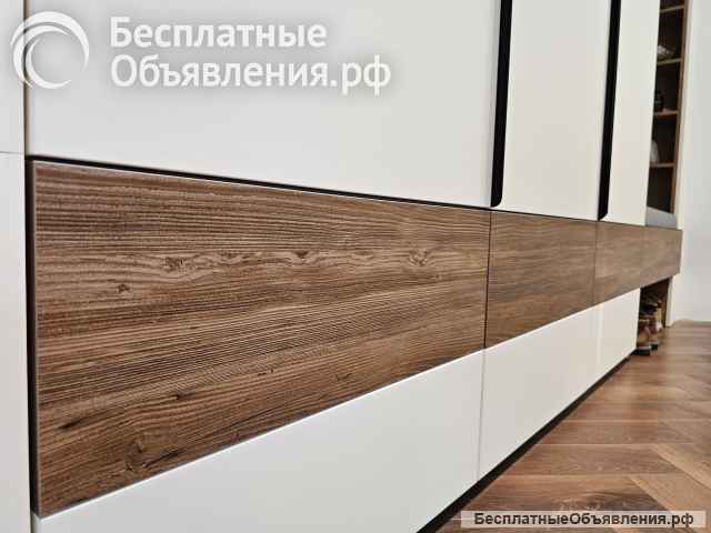 Современная прихожая на заказ в Нижнем