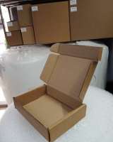 Картонные коробки