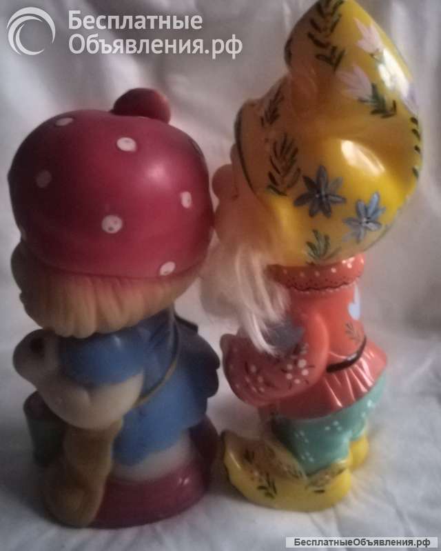 Большие резиновые игрушки