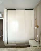 Шкаф-купе современный на заказ в Нижнем