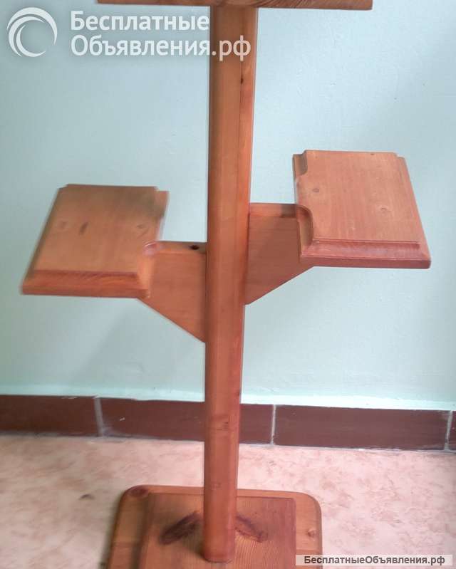 Этажерка деревянная для цветов