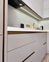 Кухня в современном стиле в новостройку