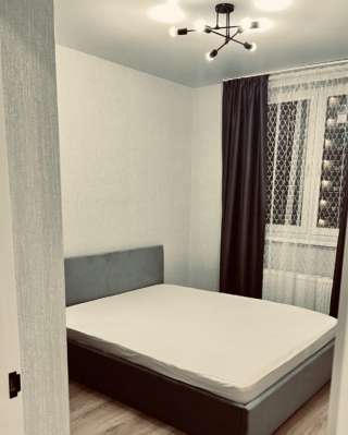 Сдаётся 1к. кв. 44м. улица Ветеранов. Современный ремонт, вся мебель, бытовая техника для комфортно