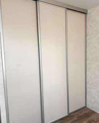 Шкаф-купе на заказ под размеры помещения