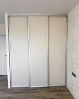 Шкаф-купе на заказ под размеры помещения