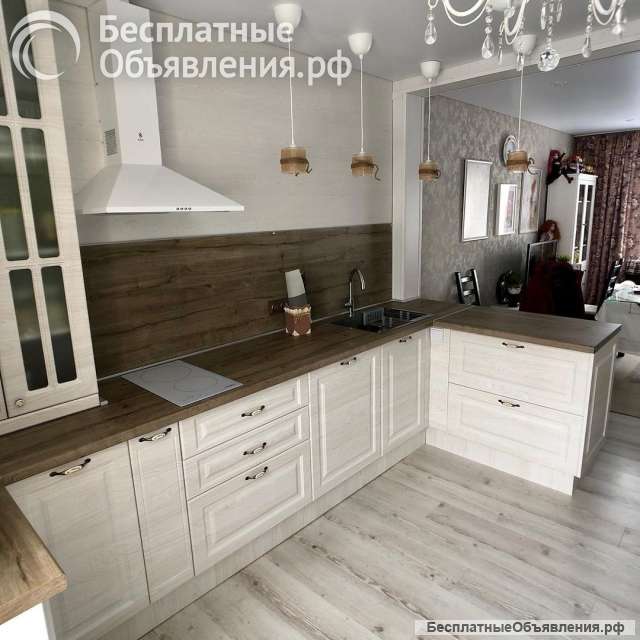 Кухня в дом на заказ от производителя
