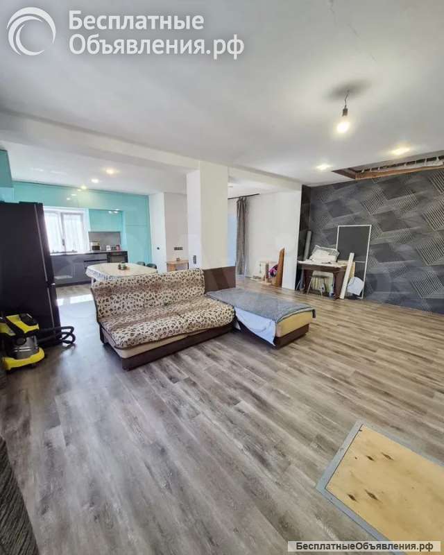 3х-этажный дом, 192 м²