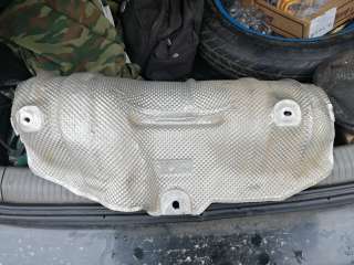 Экран тепловой для Рено Сандеро 1 поколение 8200734096