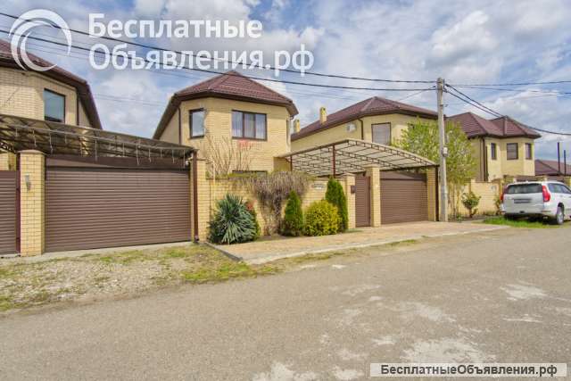 Просторный двухэтажный дом в развитом районе Краснодара