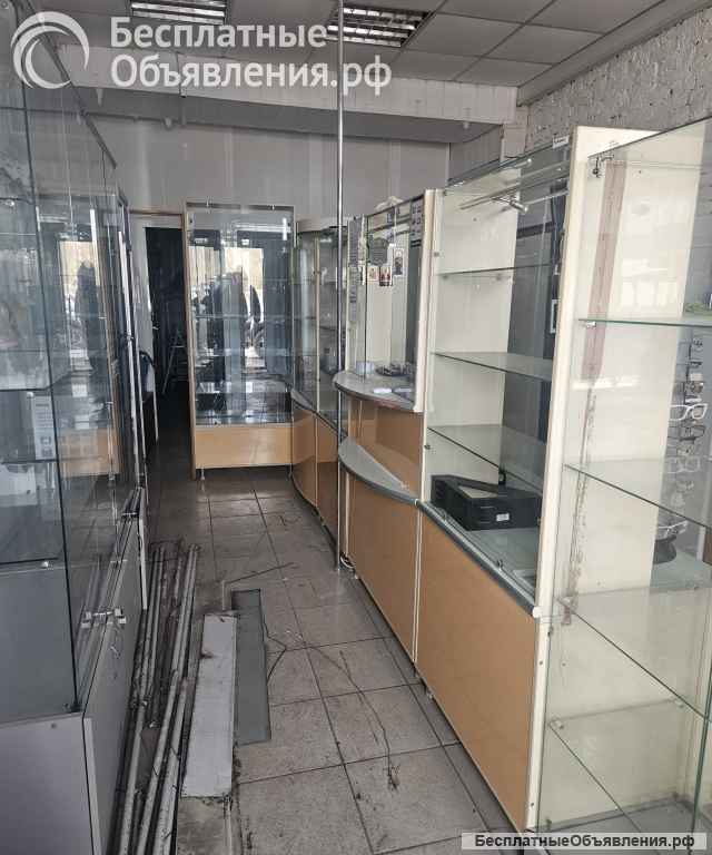 Мебель офисная и для аптеки БУ