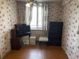 2 комн. кв. 51,8 кв. м, потолки 3,2 м, теплая и сухая.