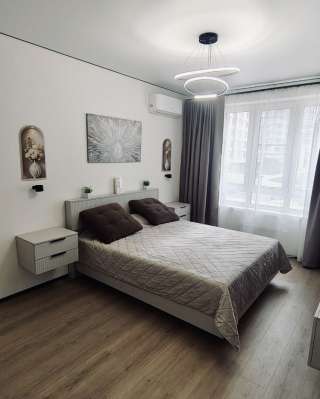 Сдается 1к.кв. 40м. улица Героя Дангиреева. Современный ремонт, для комфортного проживания имеется