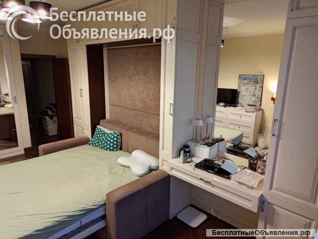Уникальный гарнитур, массив, для девушки
