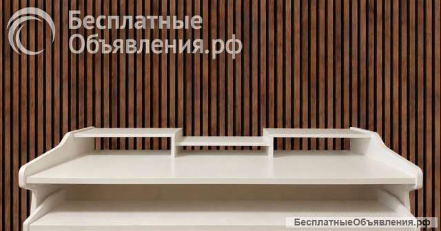 Стол студийный для студии звукозаписи. Компьютерный стол.