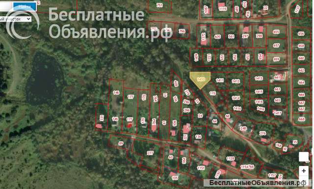 Участок у озера