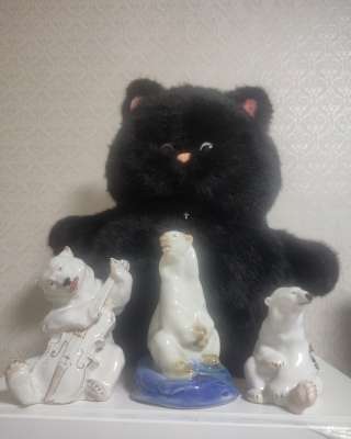 Статуэтки