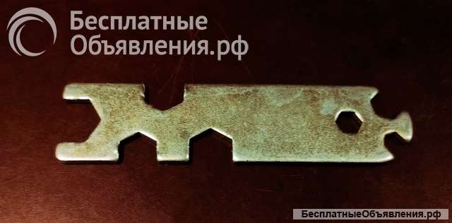 Ключ велосипедный, универсальный. Сталь. (Сделано в СССР).