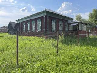 Жилой дом на участке 24,4 сотки 1,5 км от р. Ока.