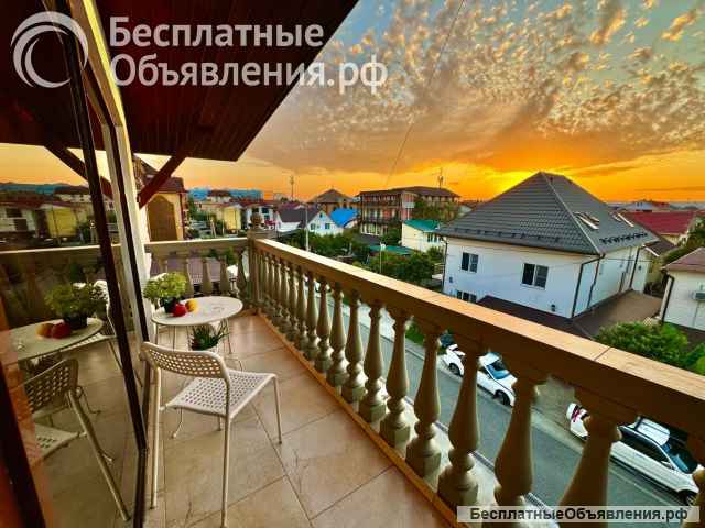 Апартаменты с теплым бассейном и русской баней в центре Сириуса