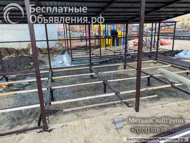 Винтовые сваи 76 мм для забора беседки и причала