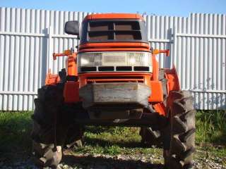 Мини-трактор Kubota GT-3