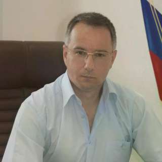Юристы, адвокаты, эксперты