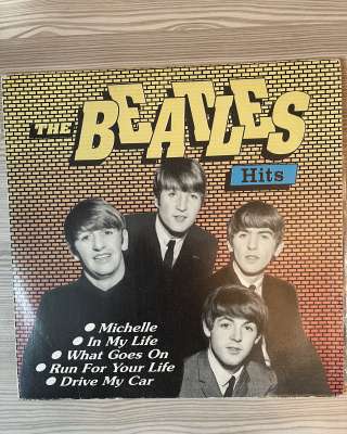 Хиты "Beatles"-импортный винил в хорошем состоянии. Раритет коллекционный.