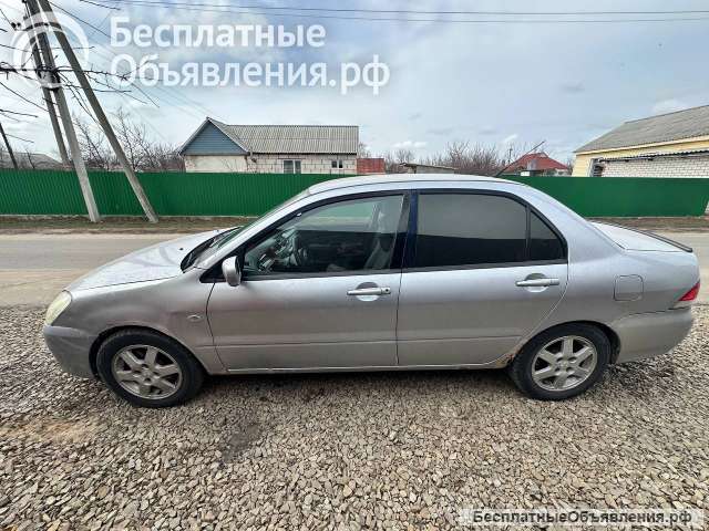 Митсубиси Лансер