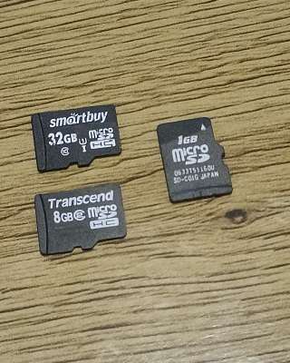 НЕ РАБОТАЮЩИЕ, карты памяти SD, microSD - 3 шт. Не форматируются или не определяются на ПК цена за 3