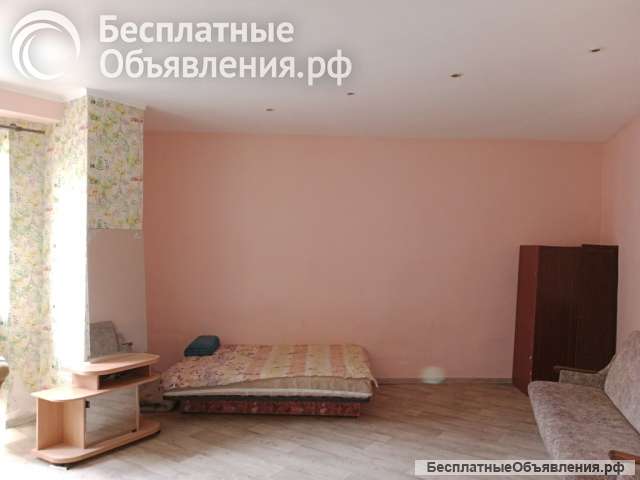 Комната в Балаклаве (Крестовского)