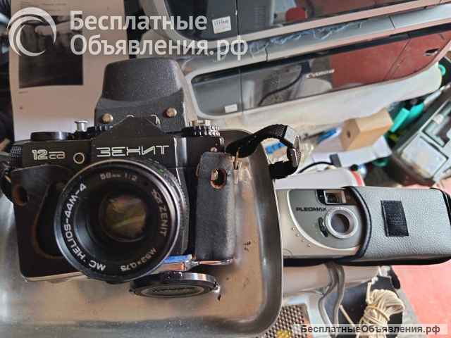 Видеокамера касетная JVC GR-AX68E