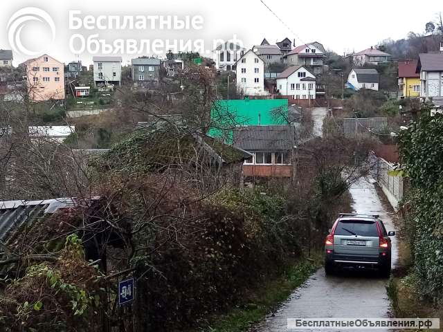 Дачу на участке 5 соток в Сочи