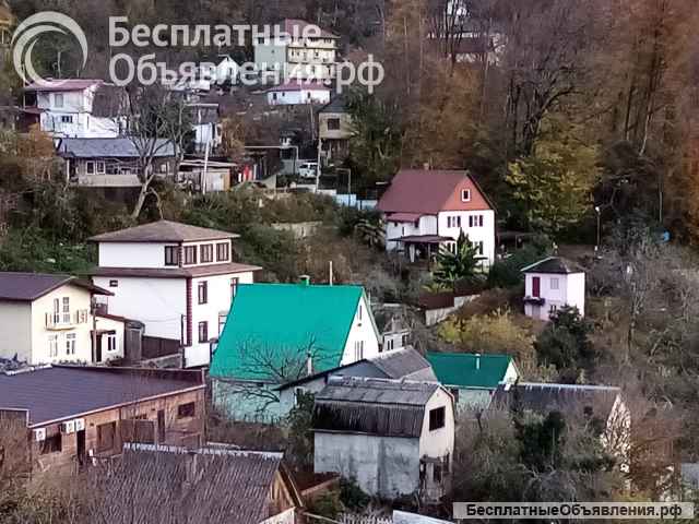 Дачу на участке 5 соток в Сочи
