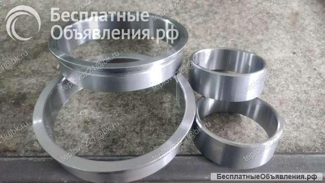 Втулка 53-320-08б/2 Втулка 53-320-27/2 гидропередачи УГП 230