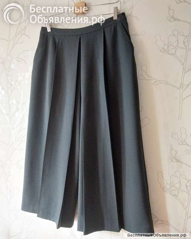 Широкие брюки-кюлоты Zara Basic. Размер 48/50