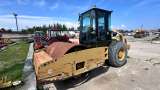 Каток грунтовый колесный Caterpillar CS 76