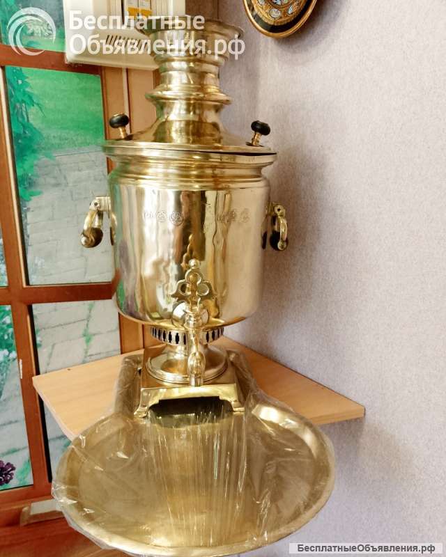 Медальный самовар Бр. Алексеевых 7-8 л. после реставрации