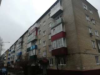 2х комн. квартиру по ул. Ворошилова 12