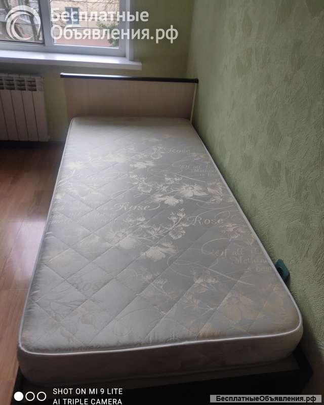 Новая кровать и новый матрас