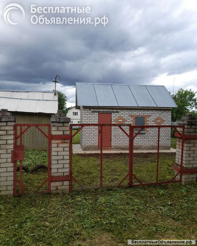 Земельный участок ижс с 2 домиками