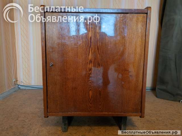 Тумбочка СССР 1966 год