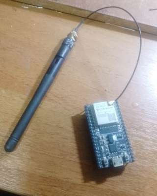 Микроконтроллер ESP32-wroom-32u с внешней антенной