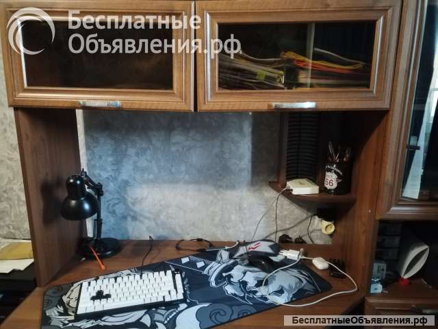 Стол письменный б/у