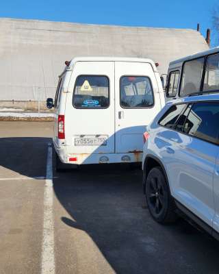 Автобус 224342 ГАЗ-3221 специализированный для перевозки пассажиров (7+1 мест)