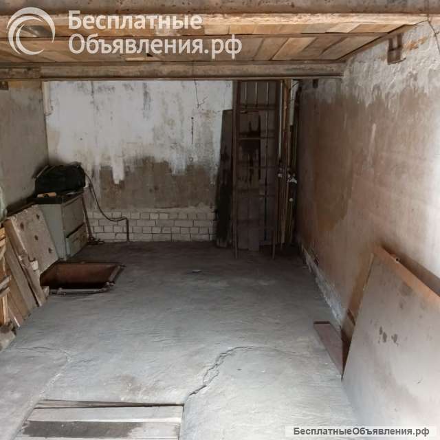 Гараж